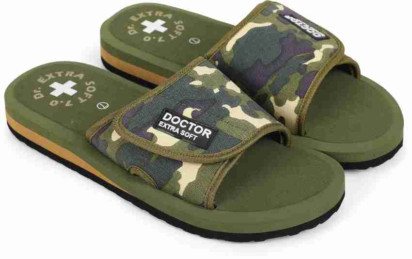 Mens camouflage hot sale flip flops