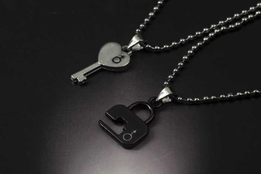 Lock wala locket top