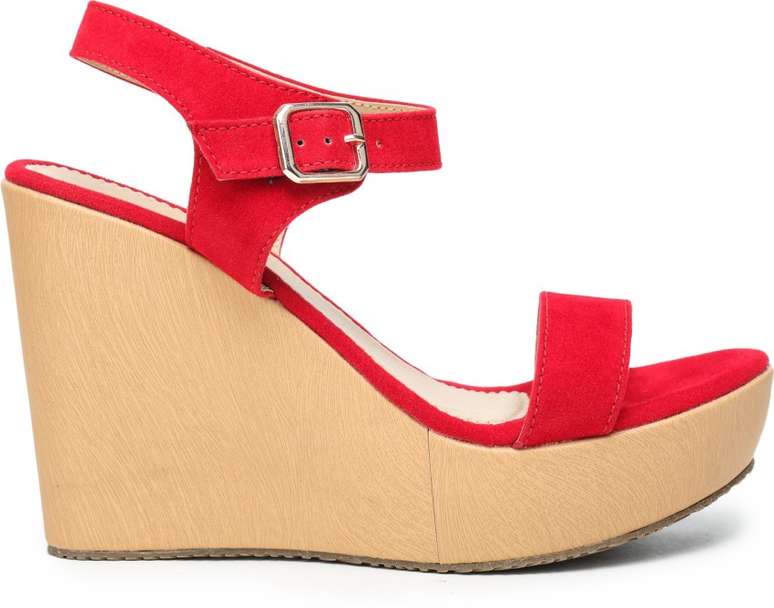 Womens best sale red wedges