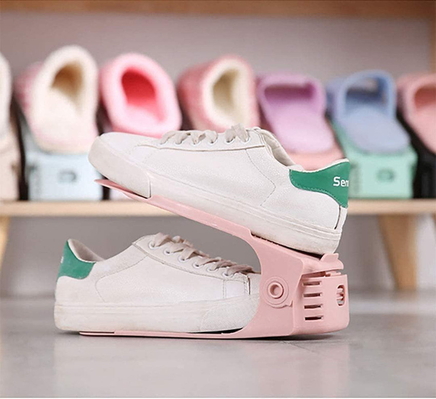 Shoe slot shop