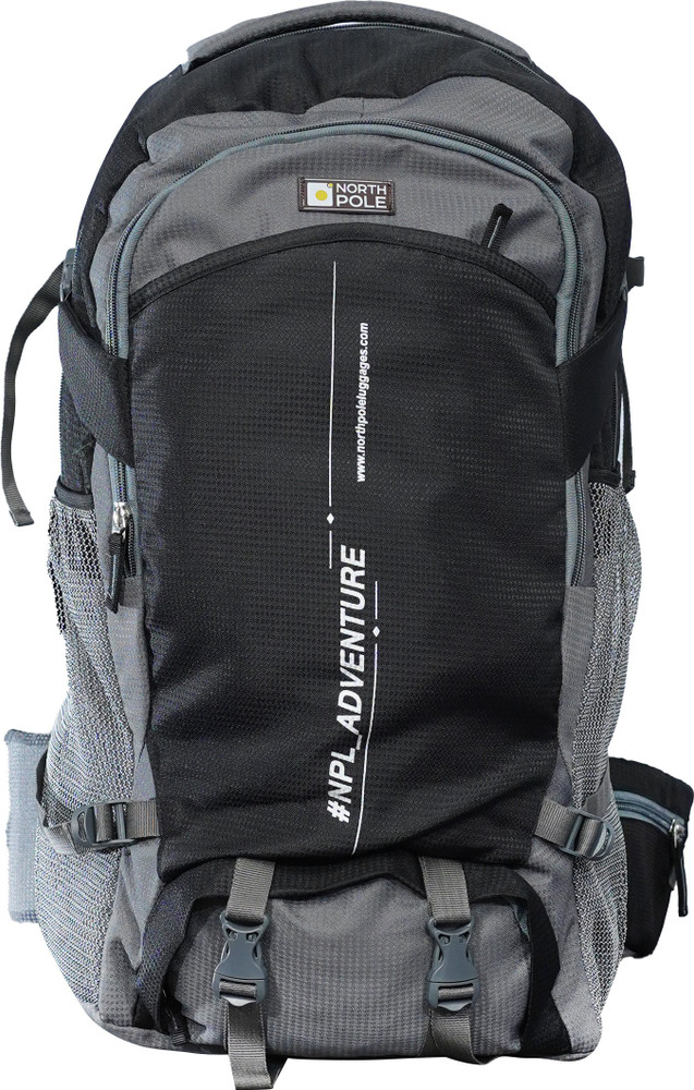 The north outlet pole backpack
