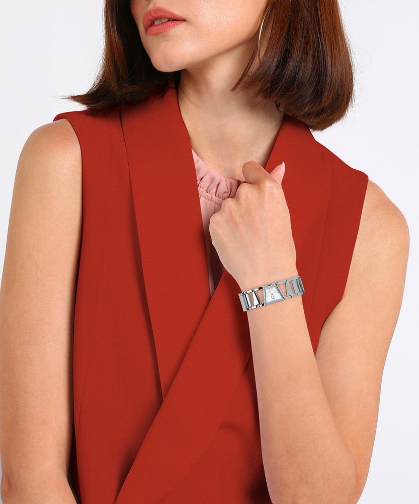 Nk2486sm01 titan top