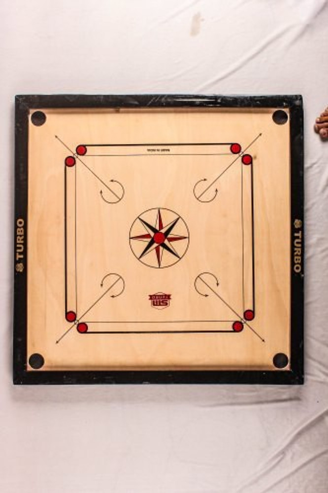 YMD 32 Inch Carrom Large Size With Wooden Coins Striker 81 cm