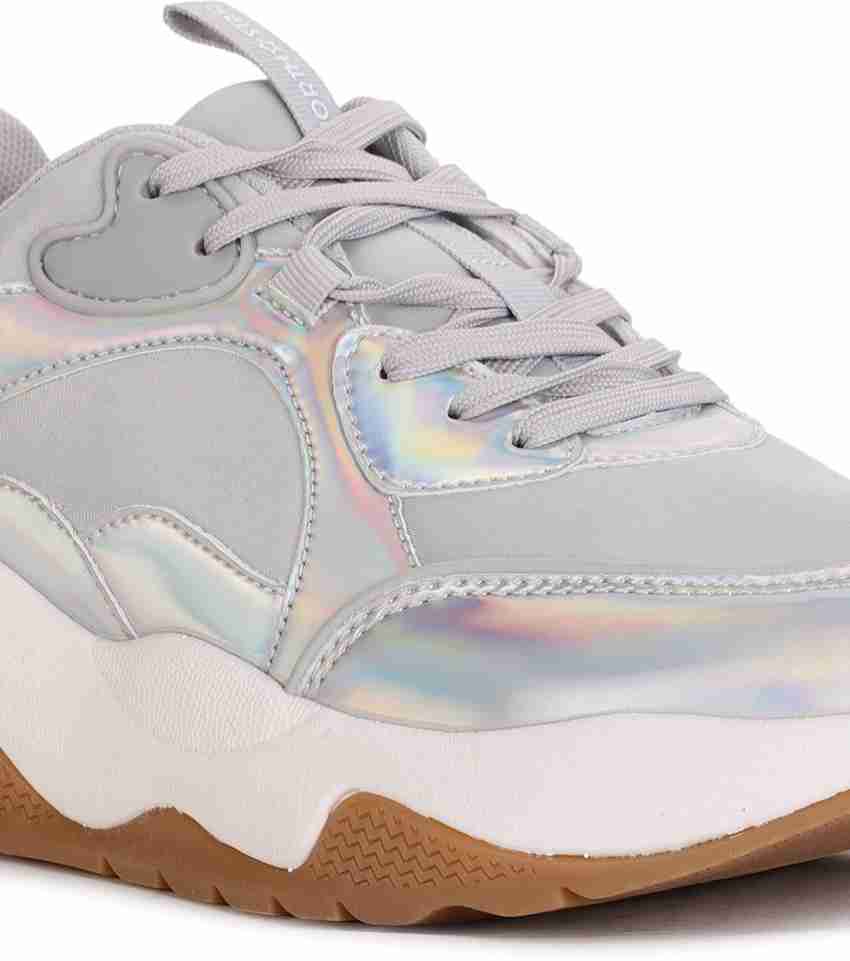 North star tennis shoes top