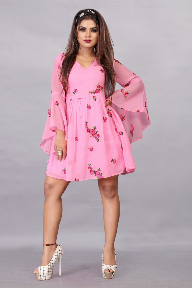 110 Best pink dress ideas | stylish dress designs, pakistani dress design,  stylish dresses