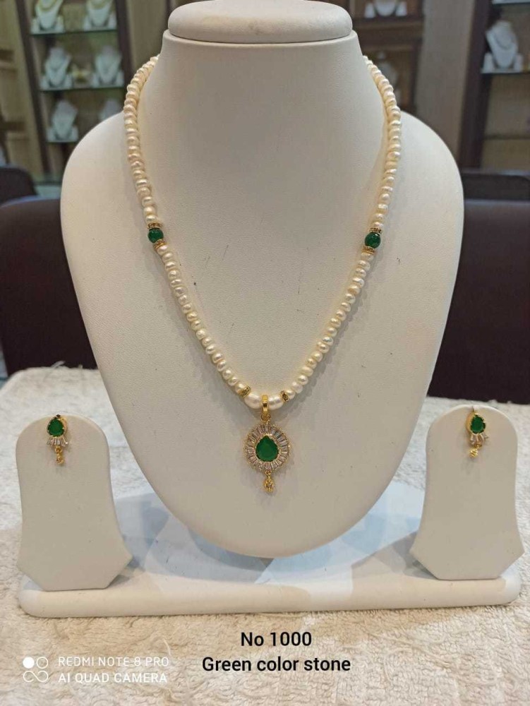 Green pearl clearance necklace designs