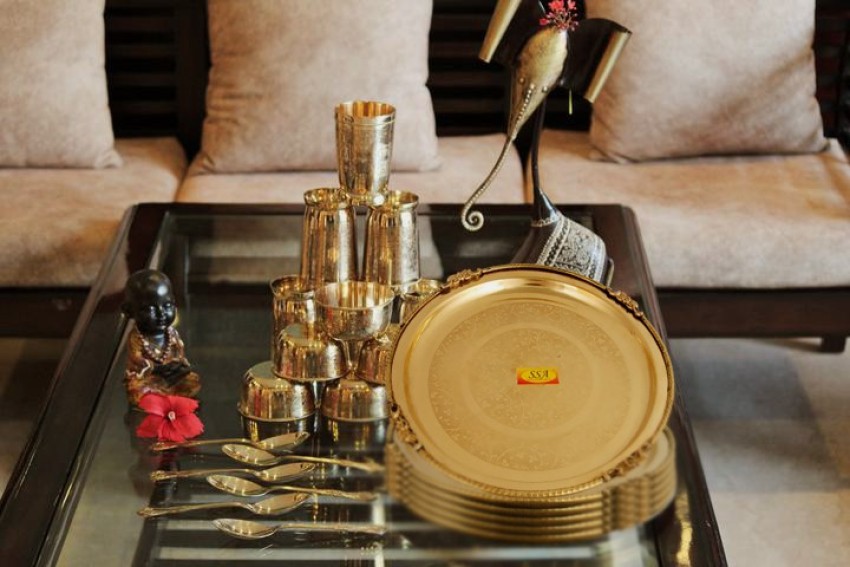 Classi Pack of 51 Brass Dinner Set Price in India - Buy Classi Pack of 51 Brass  Dinner Set online at