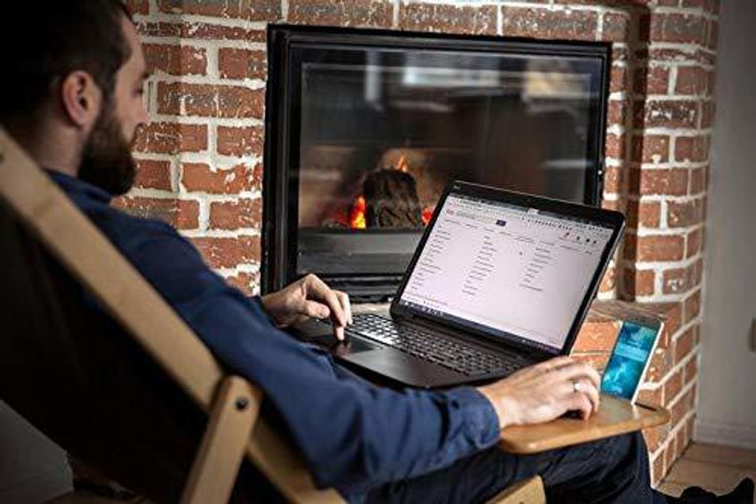 Vented laptop outlet lap desk