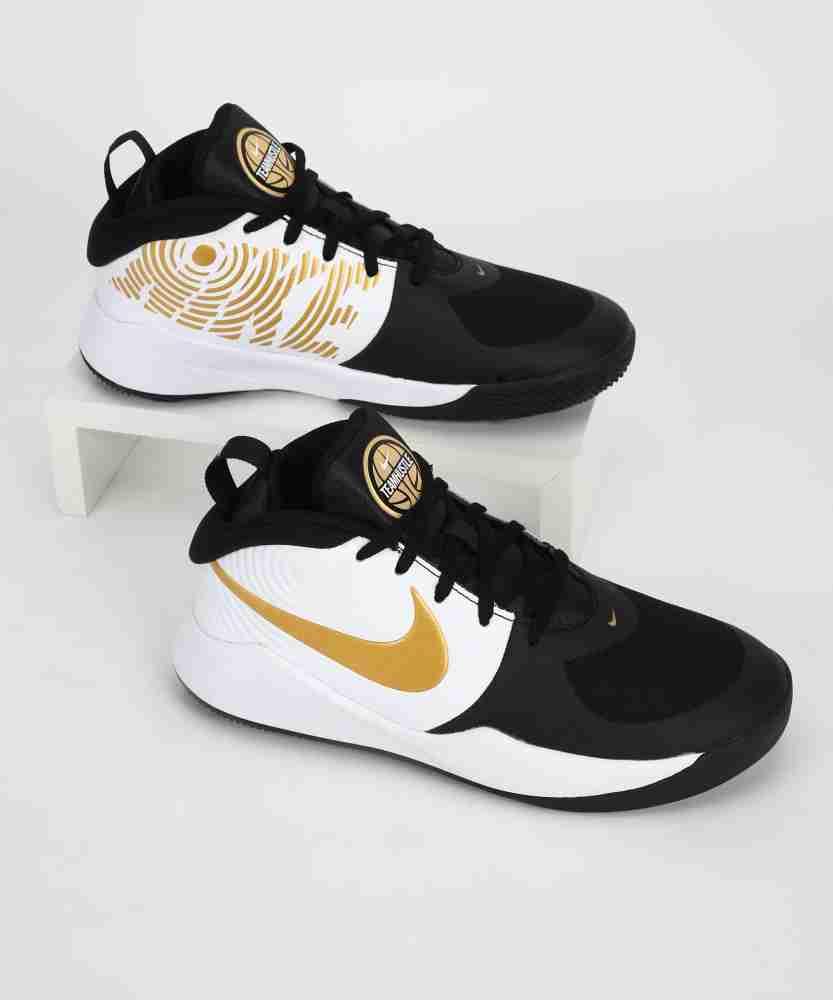 Nike best sale team sneakers