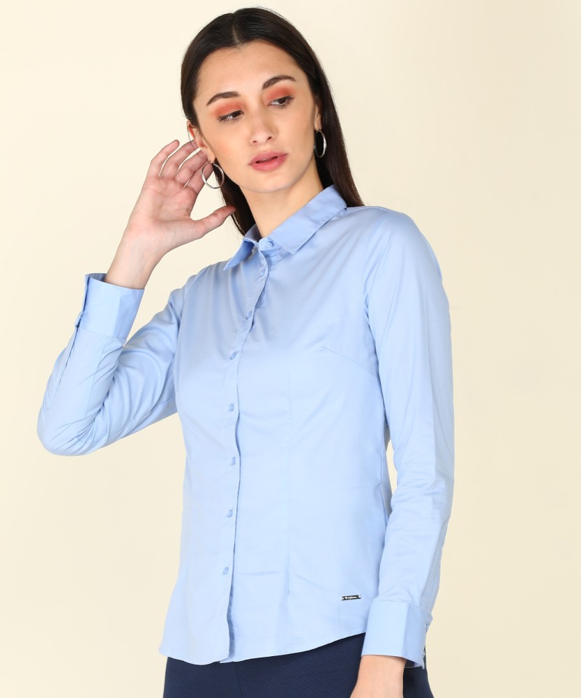 Pastel blue 2025 shirt womens