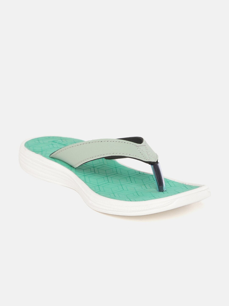 Mast & best sale harbour flip flops