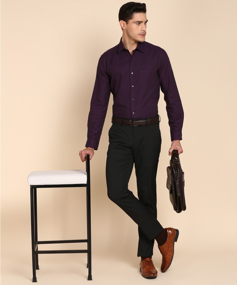 Black Jeans with Burgundy Shirt Outfits For Men 118 ideas  outfits   Lookastic