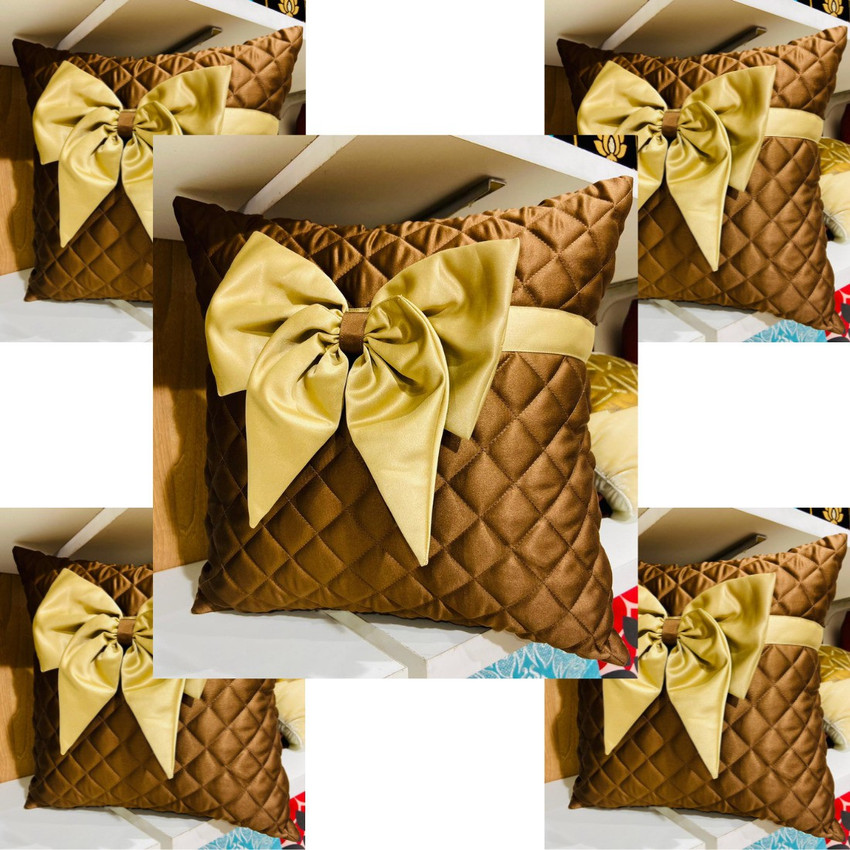 Kushan top pillow set