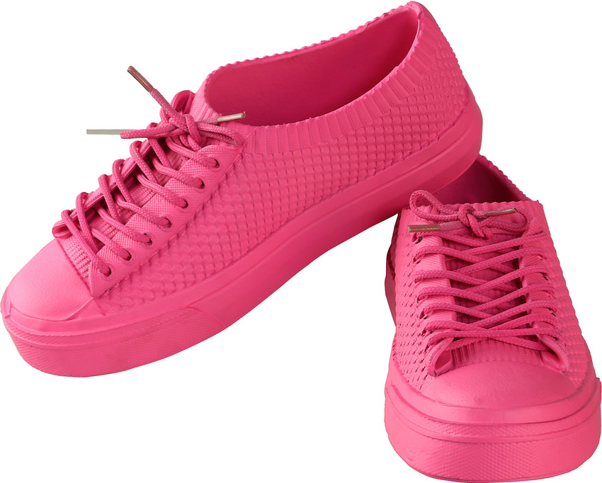 Waterproof shoes flipkart hotsell