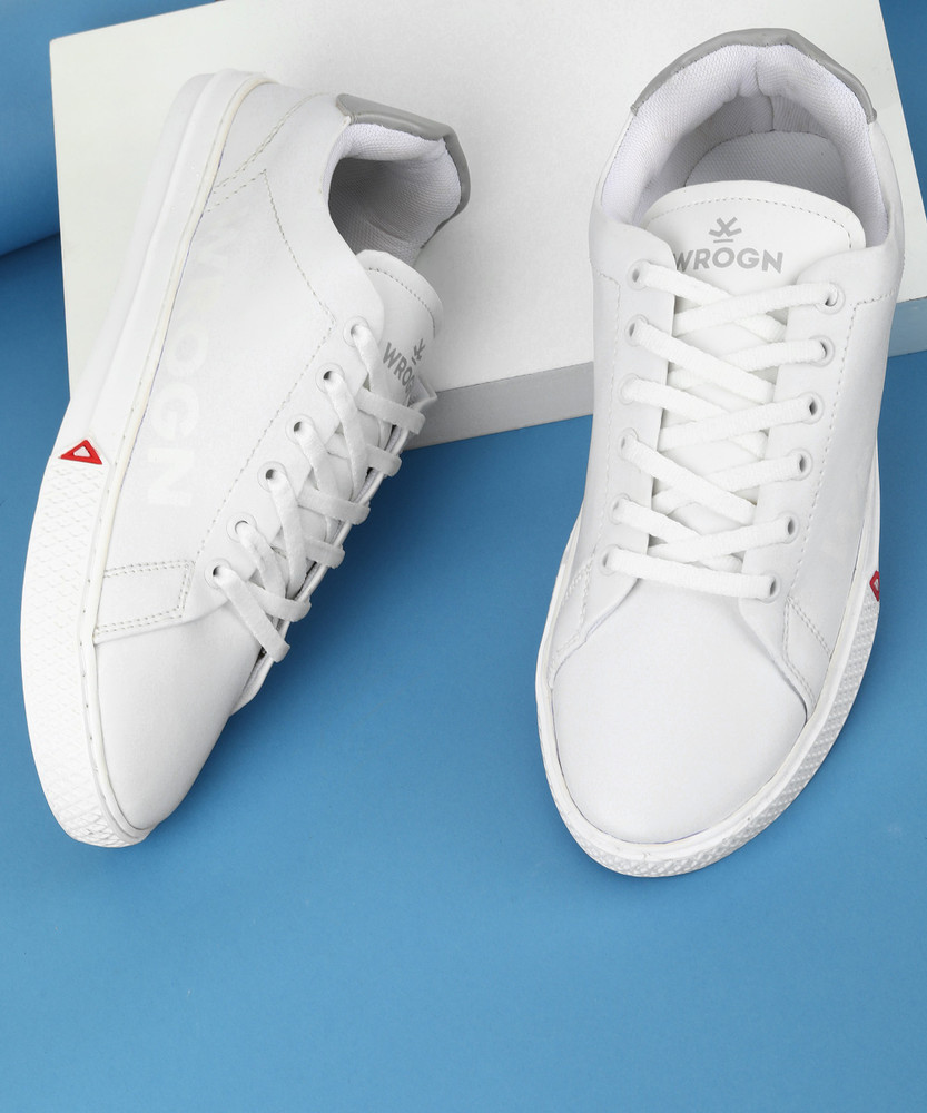 Wrogn hotsell white sneakers