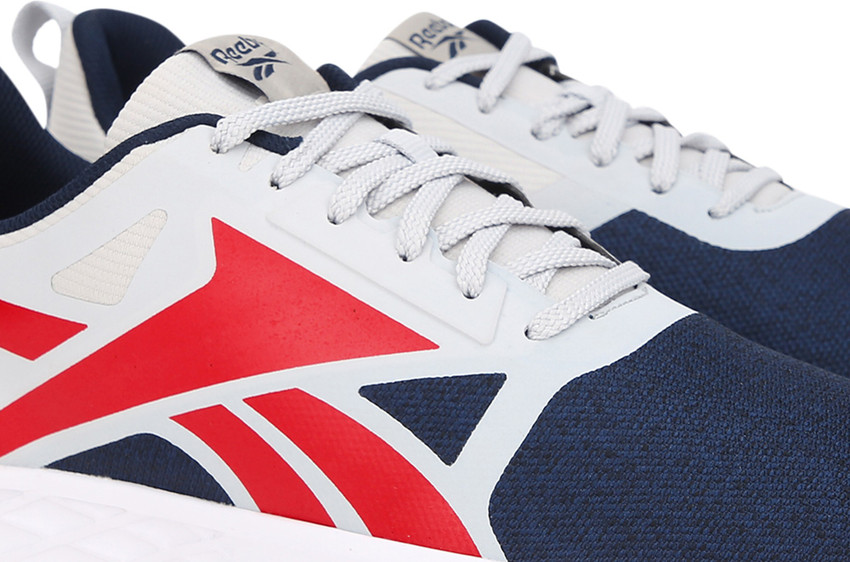 Shoe cheap city reebok
