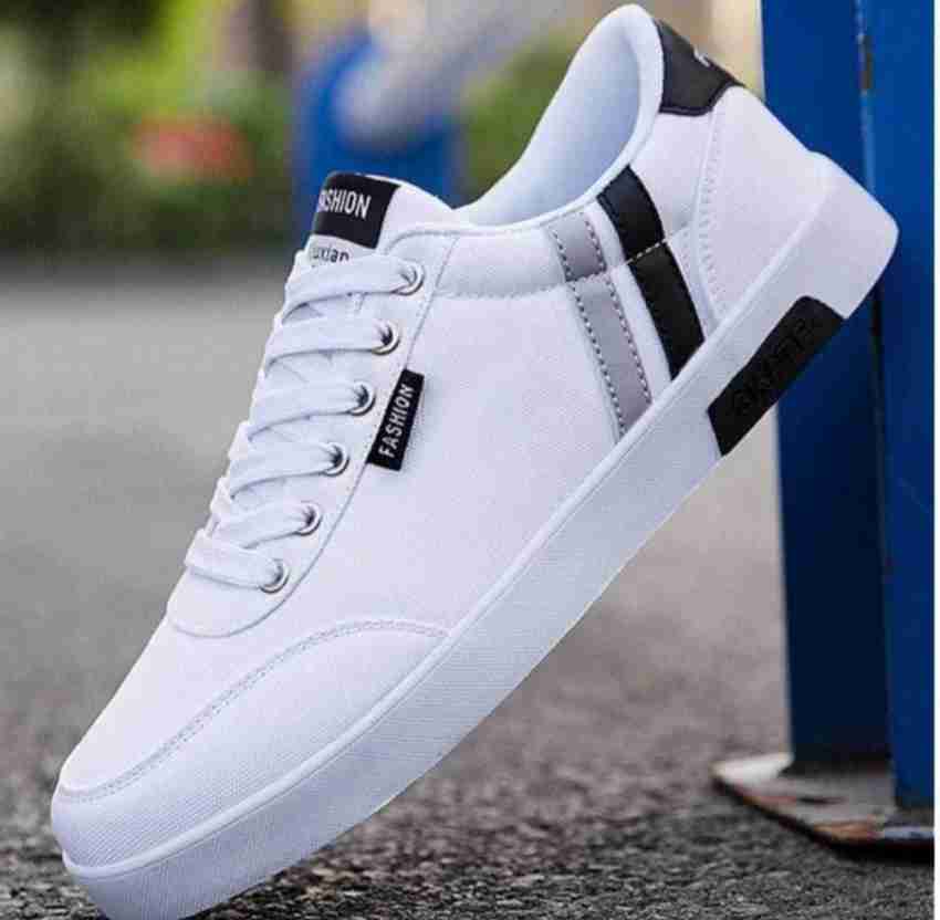 New trend hot sale white shoes