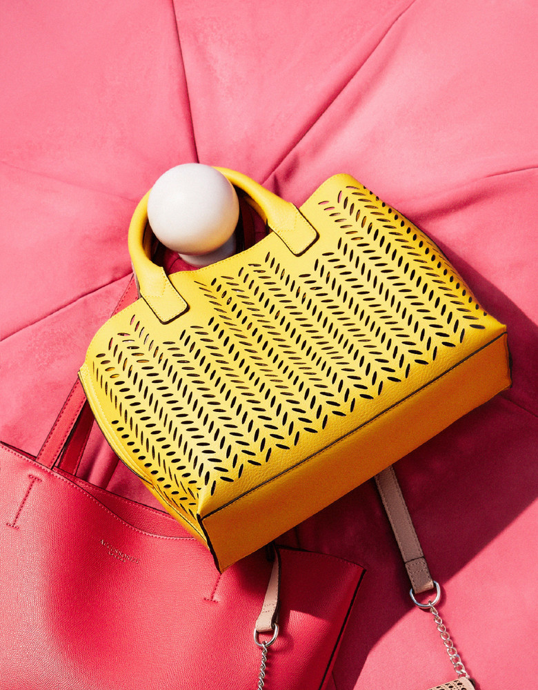 Bucket store bag accessorize