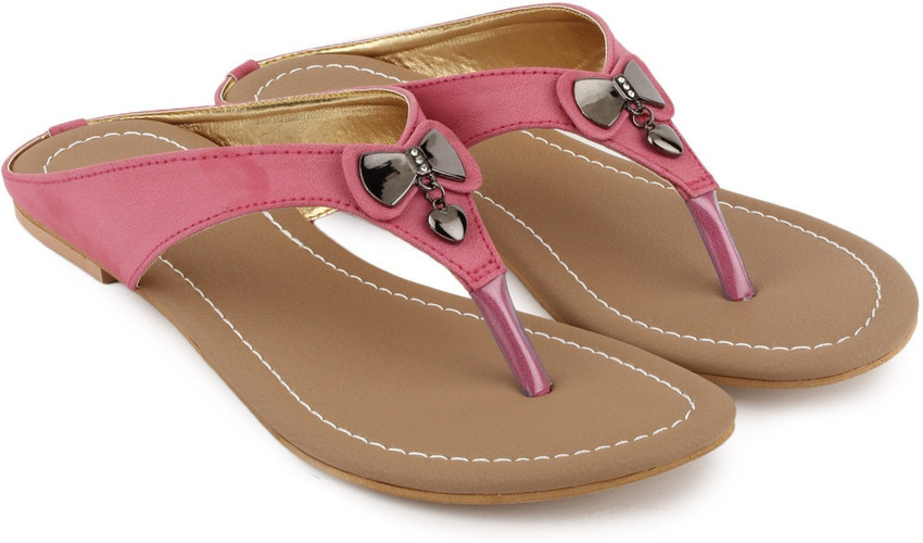 Flat slippers top in flipkart