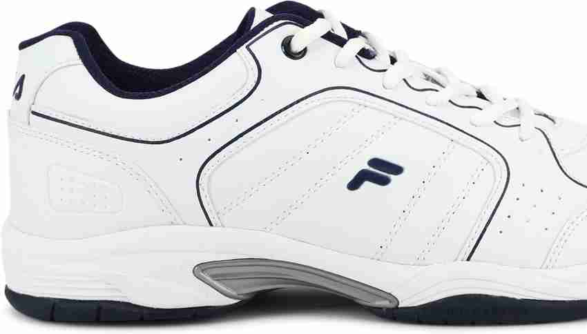 Fila training set store