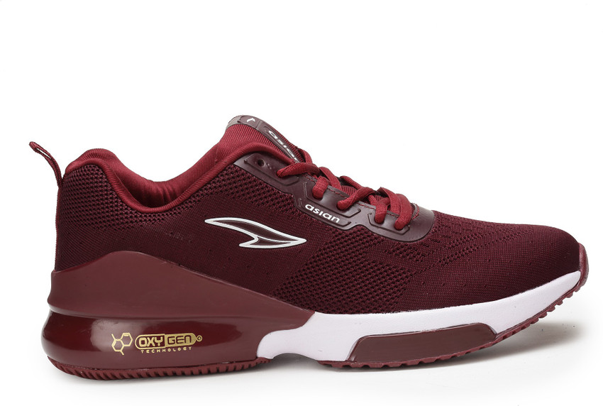 Maroon outlet sports shoes