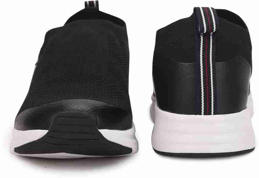 Fila black 2025 sock shoes