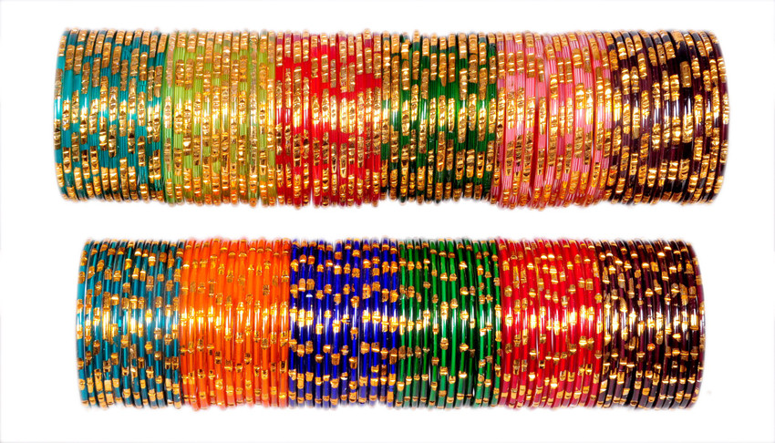 Glass hotsell bangles set