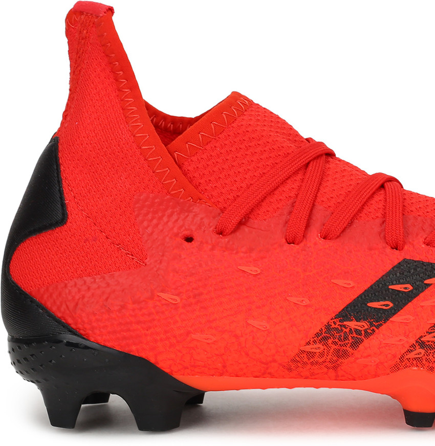 Football boots under 1000 deals