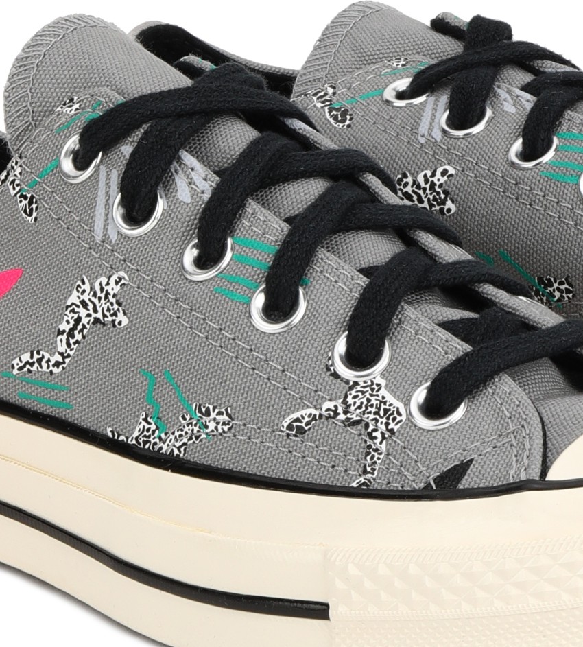 Converse printed clearance sneakers