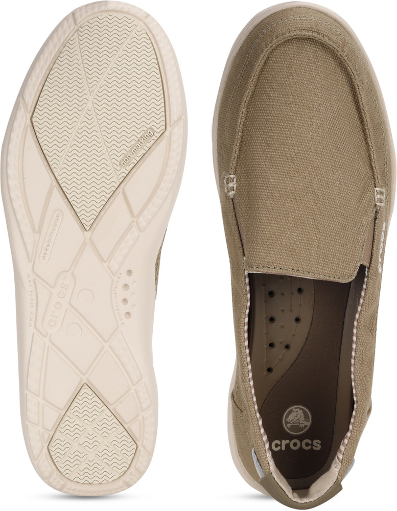 Crocs women's walu canvas loafer outlet