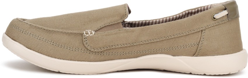 crocs walu ii canvas loafer