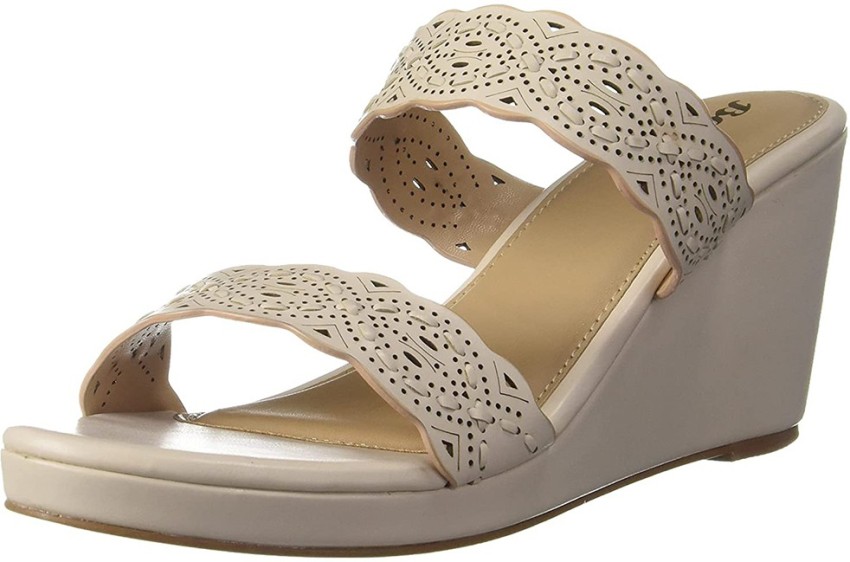 Bata MONTANA MULE Women Beige Sandals Buy Bata MONTANA MULE