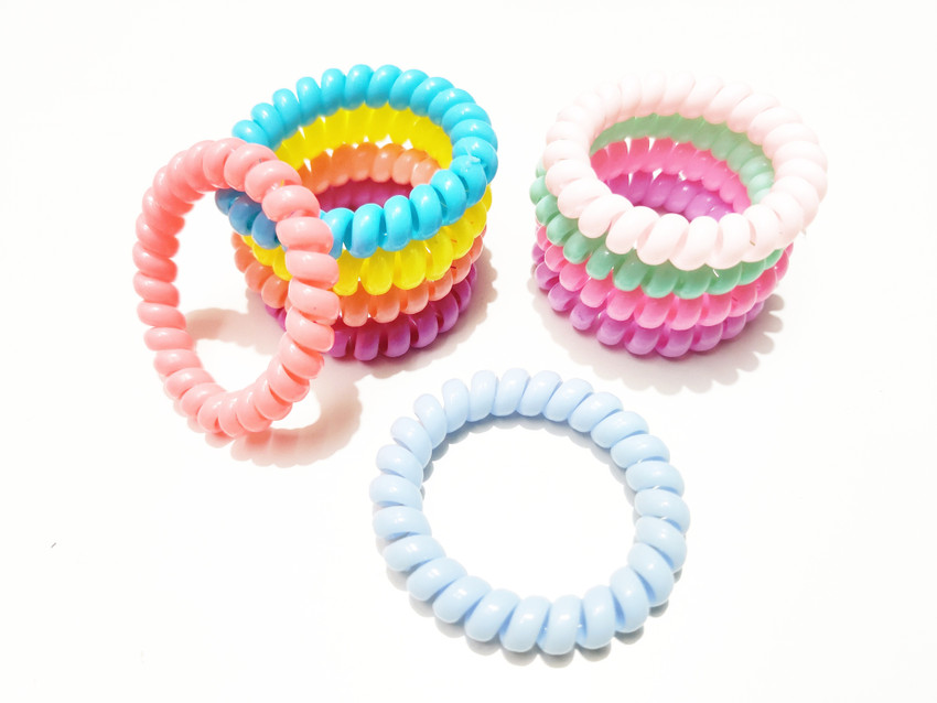 Telephone wire rings top