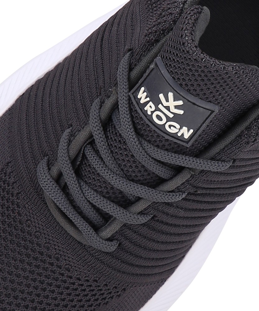 Wrogn men black on sale sneakers