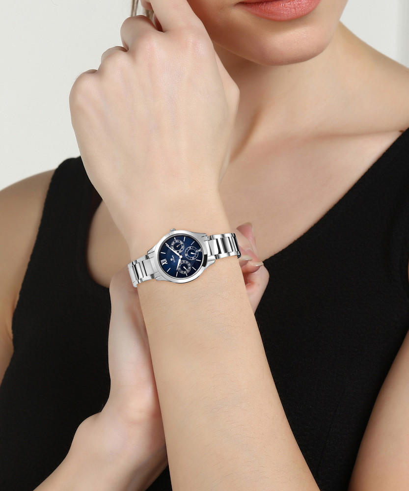 Titan women wrist watch outlet