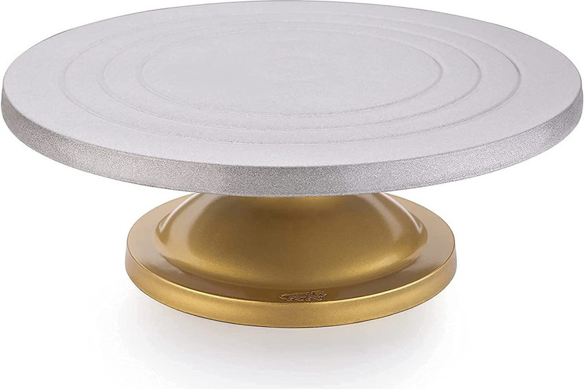 Gold plastic store cake stand