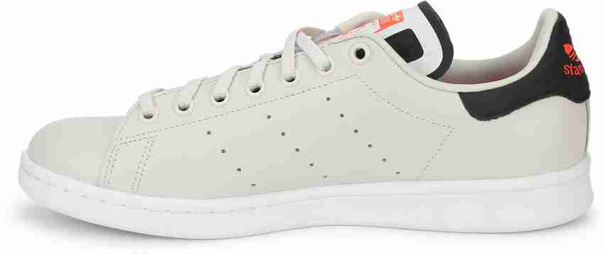Adidas stan smith flipkart online