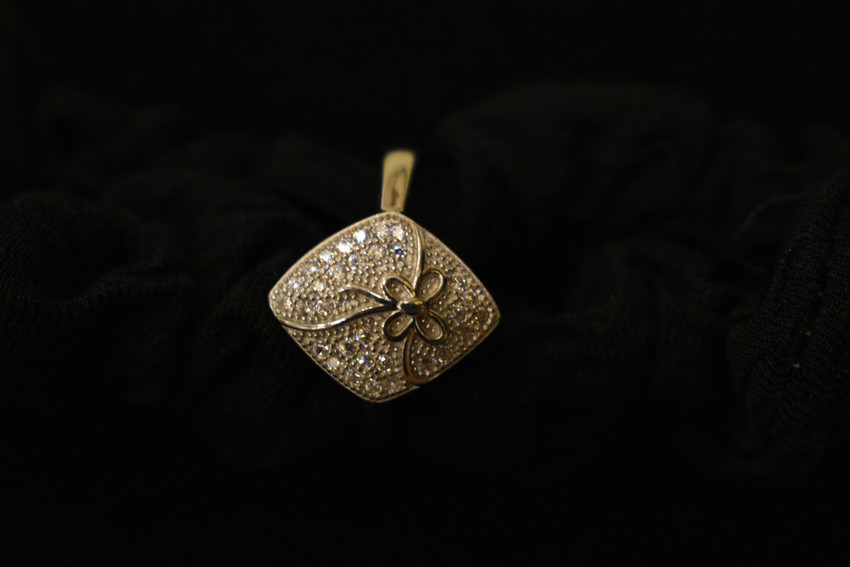 Playboi carti best sale butterfly ring