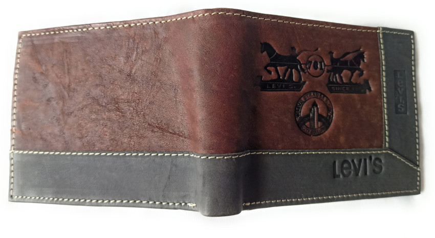Levis wallet flipkart best sale