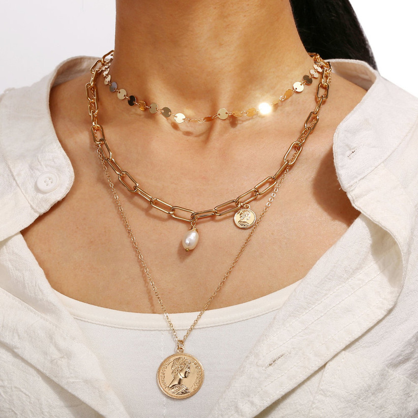 Peora chains store