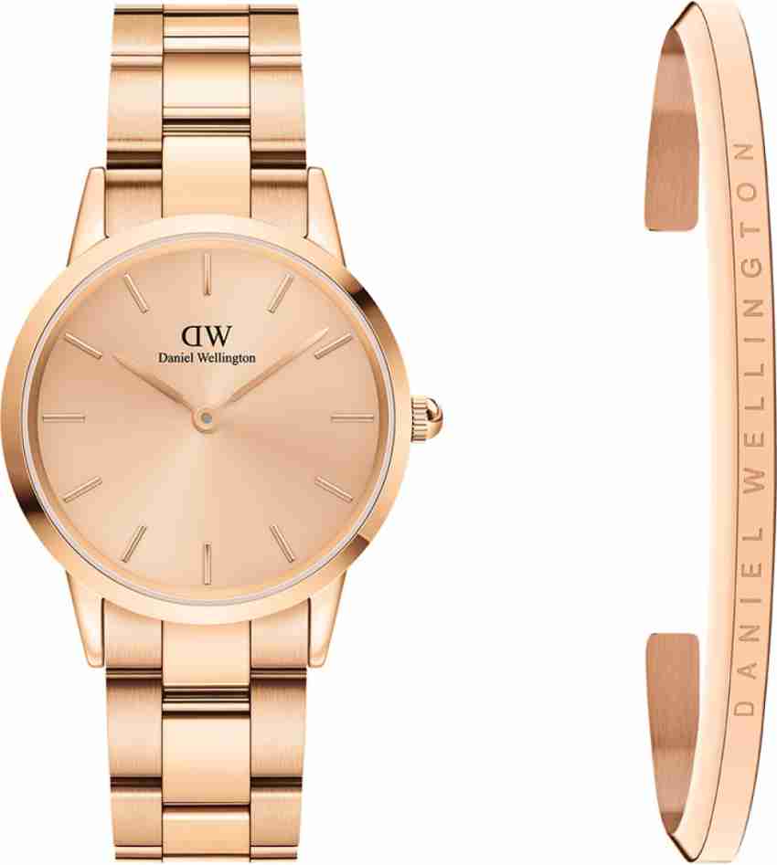 Buy DANIEL WELLINGTON Daniel Wellington Gift Set Iconic Link Unitone Rose Gold 32mm Watch Classic Rose Gold Bracelet for Women Analog Watch For Women DW00501163 Online at Best Prices in India Flipkart...