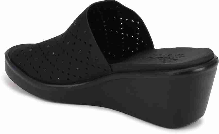 Skechers Women Black Sports Sandals Buy Skechers Women Black