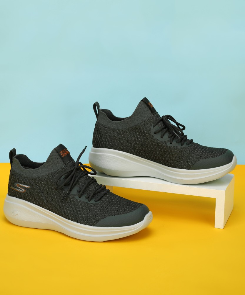 Skechers shoes mens outlet india