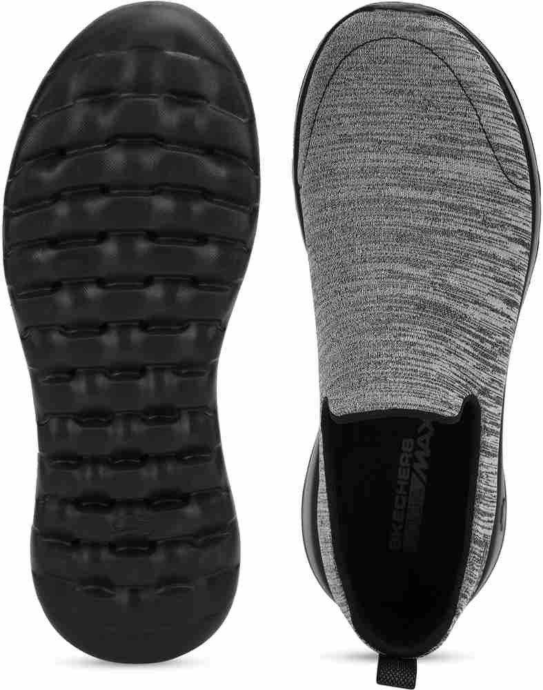 Skechers 54611 2025
