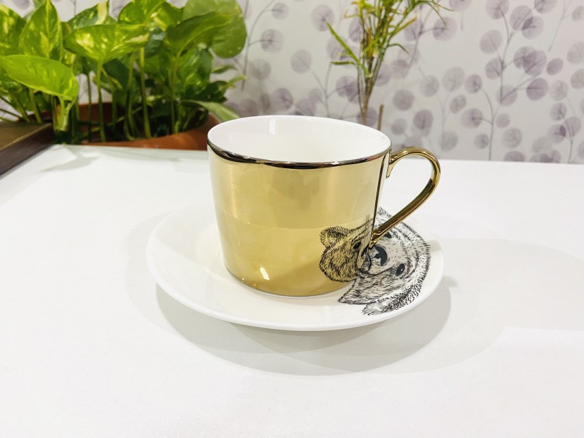 HEART STEALER Pack of 2 Porcelain Prime Porcelain Golden Tea Cup with Bear  Face Painting Plate /Saucer, Tea Mugs with Handle, 200 ml Price in India -  Buy HEART STEALER Pack of