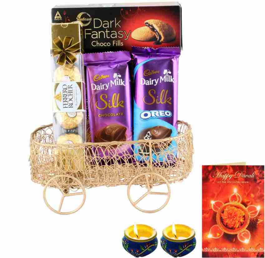 FestivalsBazar Square Shaped Mouthwatering Birthday Gift Hamper Of