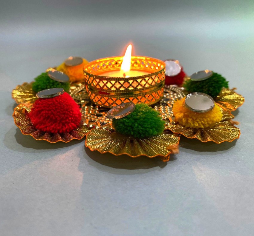 Diwali Decorations Lighting Up Candles And Diyas Background, Diwali Lights  Picture Background Image And Wallpaper for Free Download