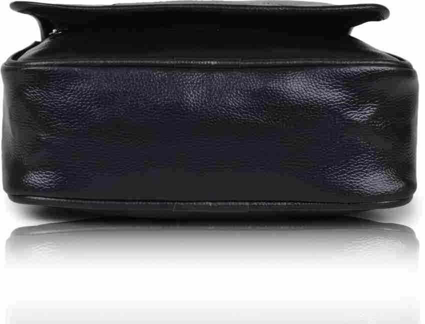 Vintage Chanel Large Black Caviar Shoulder Bag Great For Travel