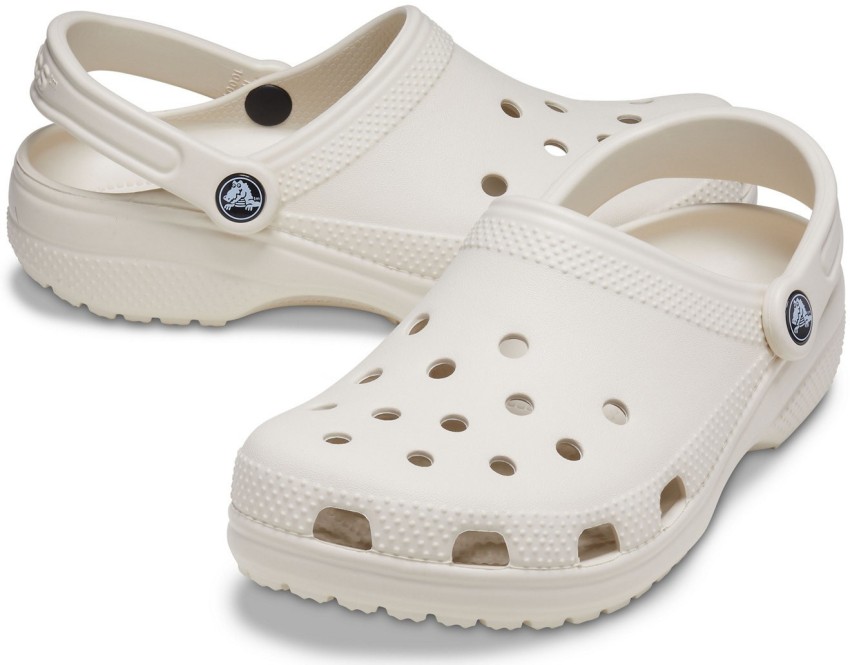 Beige hotsell crocs mens