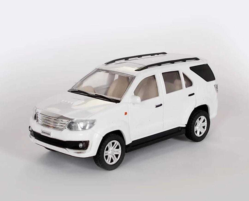 Fortuner sales car toy